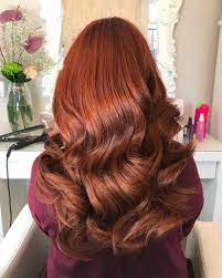 Shade 33 Dark Auburn Instagram Lahairvolution Superweft Lahairvolution Superstylist Hairdressing Remicachet Auburnhair Redhair Lang Haar Krullen Haar