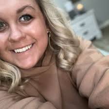 Kay Jeffries's Instagram, Twitter & Facebook