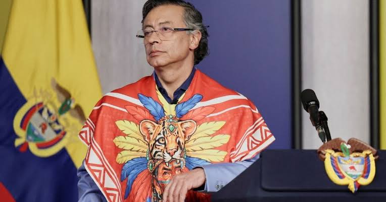 Gustavo Petro pidió permiso para salir de Colombia en medio de la tragedia  por el terremoto