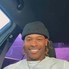 i look like i cheat ? be honest 😂