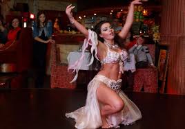 مشاهدة صور الراقصة الا كوشنير 2017 صور اغراء و مثيرة للراقصة بالا كوشنير عرب اب Dancer Costume Belly Dancers Fashion