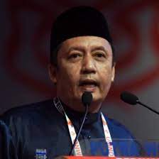 I hereby withdraw my support for the perikatan nasional government, which is led by prime minister tan sri muhyiddin yassin. Ahmad Jazlan Yaakub Official Photos Facebook