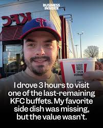 For the most part, everything I ate was hot and tasted fresh and flavorful.  The chicken was just as crispy as any other piece of KFC chicken I'd had.”  (Credit: Daniel Larlham