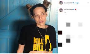 Inizialmente cerca di affermarsi come cantante, partecipando nel 1994 anche alla trasmissione karaoke, condotta da fiorello, a marsciano. Laura Chiatti La Foto Su Instagram Preoccupa I Fan Stai Mangiando