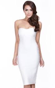 With a lace dress, keeping your hairstyle romantic takes it from a dress to an ensemble. How To Match Your Hairstyle And Dress Neckline Perfectly The Kewl Shop