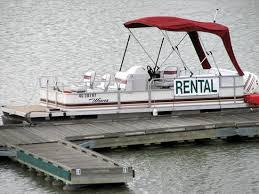 Lake lanier boat rentals including jet ski, pontoon boat, deck boat and fishing boat rentals. Boating On Lake Lanier Carefree Boat Club