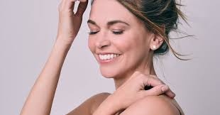 Younger' Star Sutton Foster Returns To Her Broadway Roots For New Album