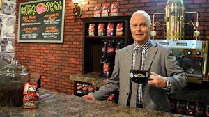Last month, friends favourite james michael tyler, who famously played central perk manager gunther, featured in the reunion special, where he was one of the few guest stars to make an appearance. Friends Gunther Darsteller James Michael Tyler Hat Krebs Stern De