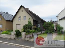 Hier finden sie häuser vieler immobilienportale und durch die einfache & schnelle häusersuche mit intuitiven. Haus Zum Verkauf 32049 Herford Herford Schwarzenmoor Mapio Net