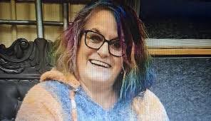 Rhonda Mahoney's Instagram, Twitter & Facebook