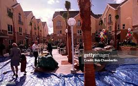 44 Slums Of Beverly Hills Stock Photos, High-Res Pictures, and Images -  Getty Images