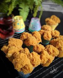 Udah Lama Gak Bikin Kue Ini Berhubung Besok Ada Yang Order Hari Ini Gladi Resik Dulu Takut Besok Gagal Seneng Camp Asian Desserts Indonesian Desserts Food