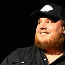 Luke Combs Recalls “Absolutely Wild” Time He Smoked Marijuana With Willie  Nelson