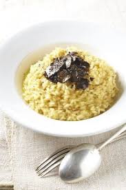 Recette De Risotto A La Creme De Parmesan Truffe Et Aux Lamelles De Truffe D Ete Recette Recette Risotto Recette Risotto