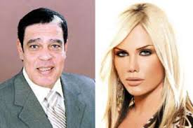 وقام المخرج محمد سامي بإخراج العيديد من المسلسلات الذي حققت نجاحا كبيرا خلال السنوات الاخيرة، حيث تزوج من الفنانة مي عمر وشاركها في العمل الدرامي الشهيرة لؤلؤ. Ø³Ø§Ù…ÙŠ Ø§Ù„Ø¹Ø¯Ù„ Ù†ÙŠÙƒÙˆÙ„ Ø³Ø§Ø¨Ø§ Ø®Ù„Ø¹Øª Ù…Ù„Ø§Ø¨Ø³Ù‡Ø§ Ø£Ù…Ø§Ù… Ø¹Ø§Ø¯Ù„ Ø¥Ù…Ø§Ù… ÙˆØ±ÙØ¶Øª Ù‚Ø¨Ù„ØªÙŠ Ø¯Ù†ÙŠØ§ Ø§Ù„ÙˆØ·Ù†