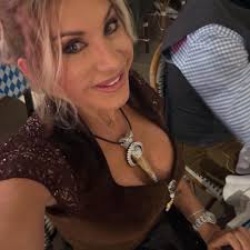 Jetzt bin ich echt gespannt, was uns in Erlangen und Thüringen noch so  erwartet! 🌳 Man sagt ja nicht umsonst, dass Thüringen das grüne Herz  Deutschlands ist