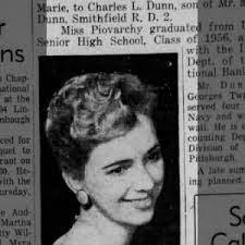 Lora Townsend's Instagram, Twitter & Facebook