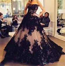 Black And White Evening Gowns With Sleeves Formal Occasion Dresses Vestido De Festa De Casamento Black Appliques Strapless Corset Ball Gown Evening Dresses Designer Dress Designer Gowns From Love520brida Gowns Gowns Dresses Ball Gowns Prom