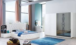 Klasik Yatak Odasi Takimi Ve Klasik Yatak Odasi Modelleri En Iyi Model Ve En Iyi Fiyat Avantajlari Ile Tarz Mobilyada Bu Bedroom Furniture Furniture Home Decor