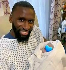 Rudiger & new Born baby impossible not to love them 🥺🐐