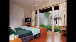 Desain rumah minimalis 2 kamar tidur sangat cocok kalau ditempati oleh pasangan yang baru menikah atau pasangan dengan 1 anak. Tren Taman Dalam Kamar Tidur Masa Kini Youtube