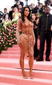 Kim kardashian's met gala look may not have adhered to the camp theme in our minds, but there's no doubt she looked incredible. Kim Kardashian S Met Gala Dress Caused Her Pain And Left Indentations On My Back And Stomach London Evening Standard Evening Standard