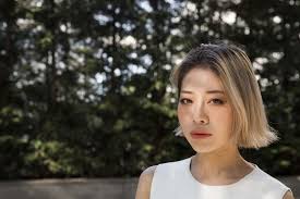 Short hair that falls above the shoulders can look fantastic in waves. Asian Blonde Bob Ombre Short Hair Blonde Asian Hair Short Ombre Hair Short Blonde Hair