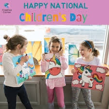 INTRODUCING STEM! Creative Corner is so excited to introduce STEM—Science,  Technology, Engineering, and Mathematics—to our class roster, taught by Kevin's  Stem Squad, a passionate and talented local Dad! We can't wait for