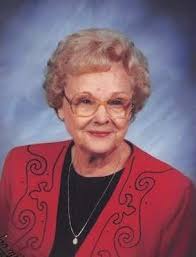 Polly Elkins's Instagram, Twitter & Facebook