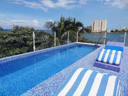 Me ayudaron un montón en la planificación de mi viaje y son garantía de calidad y contención ante el desafío de visitar cuba por. Videos Cuba Casa Rivera Alquiler De Casas Particulares En La Habana Youtube