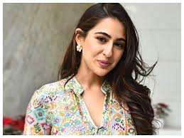 She is an actress and producer, known for suositut (1999), less than perfect (2002), ring (2002), rillit huurussa. Watch This Video Of Sara Ali Khan Showing Off Her Classical Dance Moves Will Drive Away Your Lockdown Woes Hindi Movie News Times Of India