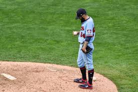 Now i know it's screwed up. Baseball Reference On Twitter Sergio Romo Is The First Pitcher In Mlb Postseason History To Walk In The Go Ahead Run In The 9th Inning Https T Co 6kqdbmhfhg Twins Astros Https T Co Rxk6k2xhit