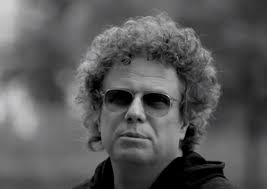 video] "Kochana Mamo" od Sidneya Polaka