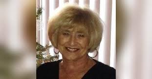 Cynthia Ann Medeiros Hutton Obituary