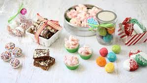 I could of hoed in the garden and washed dishes for them guys. 5 Diy Christmas Candies That Make The Cutest Gifts Tablespoon Com