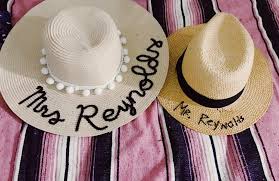 Today, i am going to be making a diy sun hat out of placemats. Diy Embroidered Sun Hat Easy No Sew Tutorial Itsalisa