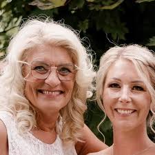 Yvette Weis in personen