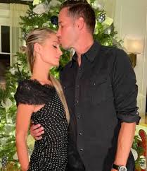 Join facebook to connect with carter reum and others you may know. Paris Hilton Shares Exciting News Following Shock Baby Announcement Hello