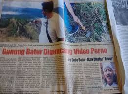 Vidio asusila di gunu batur / sunrise trekking di gunung batur : Heboh Video Asusila Wna Di Bali 3 2 Video Okezone News