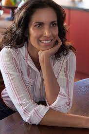 The One Cheap Healthy Meal Padma Lakshmi Can T Stop Making Padma Lakshmi Cheap Healthy Meals Top Chef