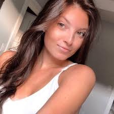 Jesse Carnahan's Instagram, Twitter & Facebook