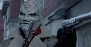 After a first season that never quite got off the ground creatively, batwoman announced that original star ruby rose would be leaving but that the series would hang around without her. Batwoman Season 2 Showrunner Caroline Dries Drops Hints Hush Will Be The New Villain