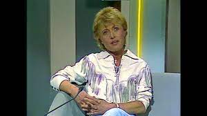 Sivujen kokonaismäärä luokassa on 128. Renate Kern Als Nancy Wood Im Stadtschnack Zu Gast 1989 Buten Un Binnen