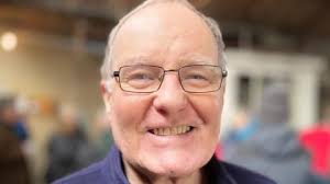 Tribute unveiled to Hull's 'true gentlemen' grocer