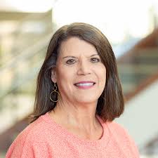 Jennifer Sumrall's Instagram, Twitter & Facebook