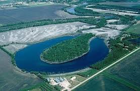 Bentuk muka bumi hakisan sungai. Proses Pembentukan Tasik Ladam Sakk Kal