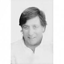 Roy Ogle's Instagram, Twitter & Facebook