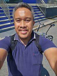 We have spoke to Dog Welfare group WSSD and have came up with some "What to  Do and Don't" list to help cyclist when encountering dogs during their  cycle. Should you wish