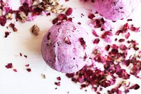 Apr 15, 2021 · similar to the herbal bath salt concoction, floral bath salts can be made with a combination of essential oils and fresh or dried flower petals or pods. Rose Petal Bath Bombs The Toasted Pine Nut
