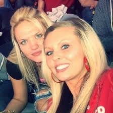 Danielle Isham's Instagram, Twitter & Facebook